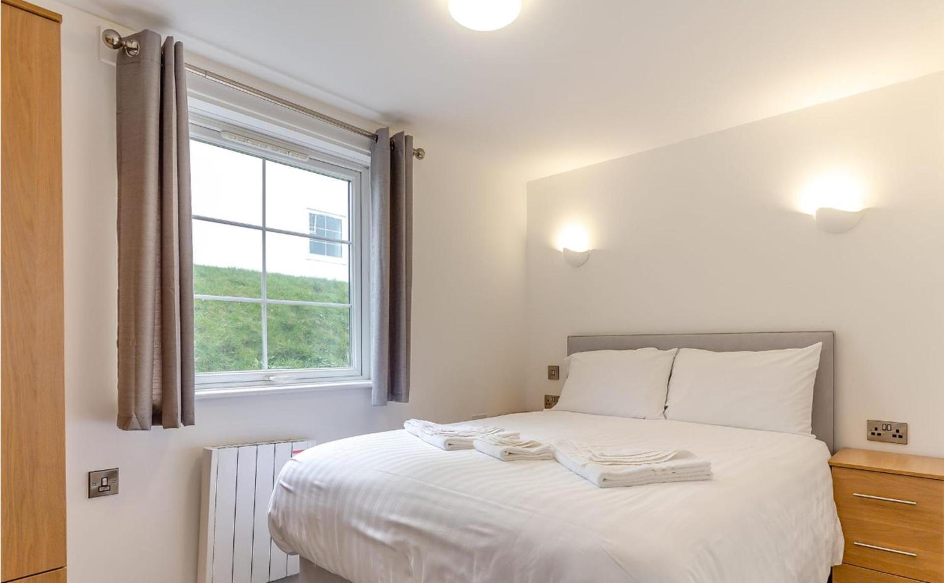 Lovely Ilfracombe Apartment 2 Bedrooms Num 3 المظهر الخارجي الصورة